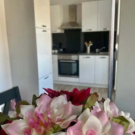 Lucija 2 Kaštela